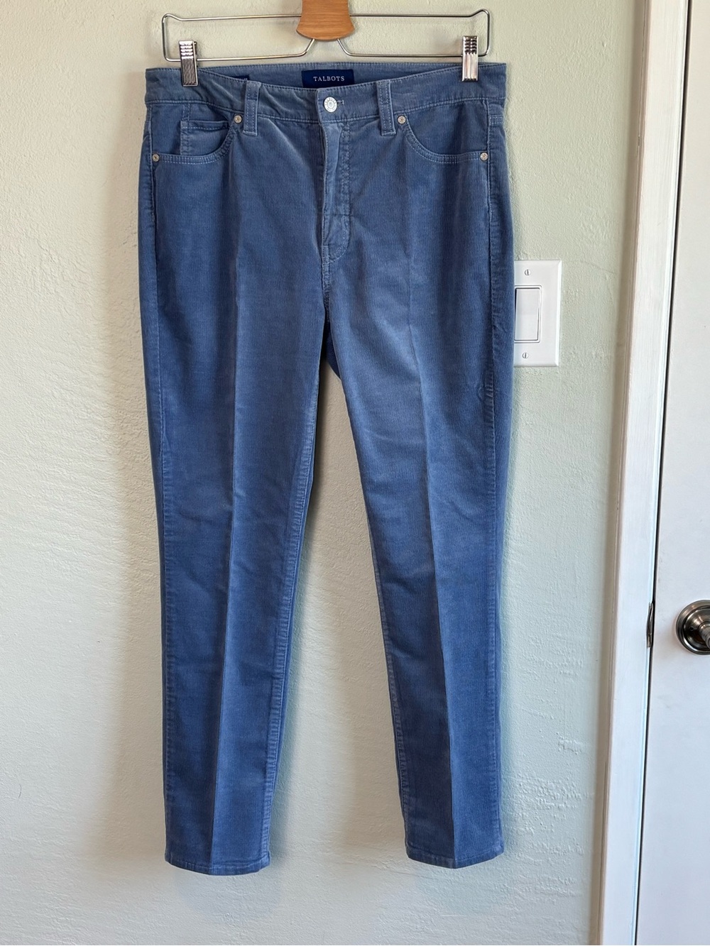 Bundle 2/$30! Talbots Slate Blue Corduroy Straight Pants 6P Like New Preppy